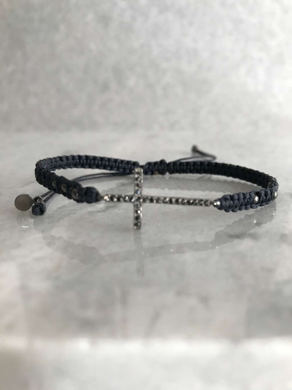 Bracciale croce creato da Lucillazadra