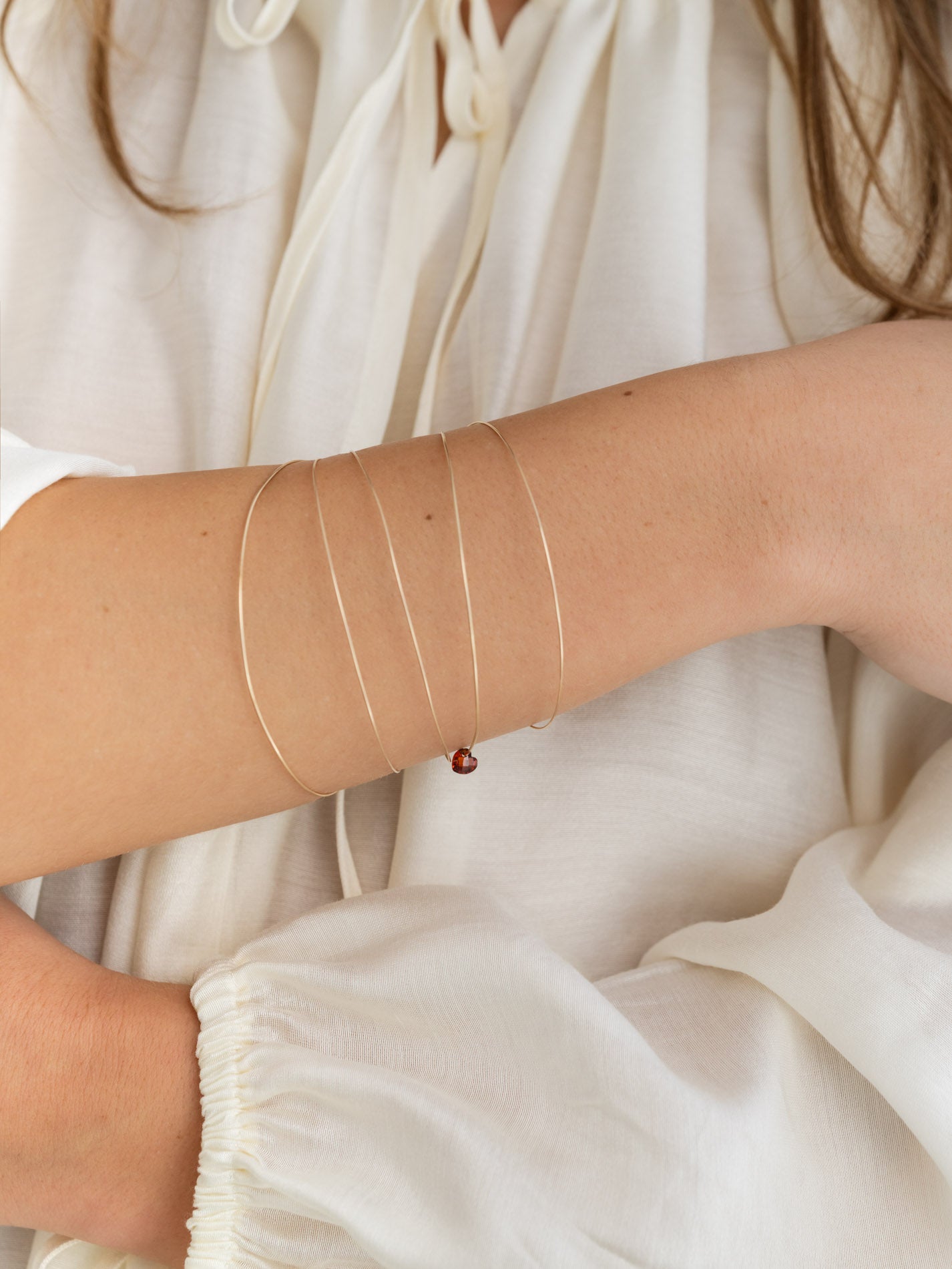 BRACCIALI 5 SENSI E CUORICINO DI ZIRCONE ROSSO